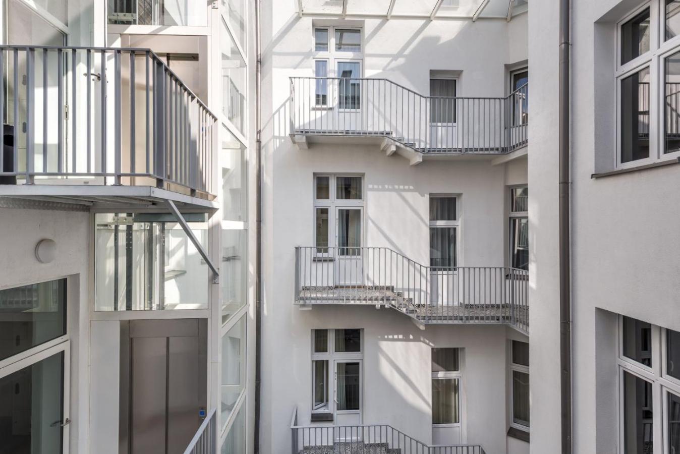 Old Town Apartments - B12 クラクフ エクステリア 写真